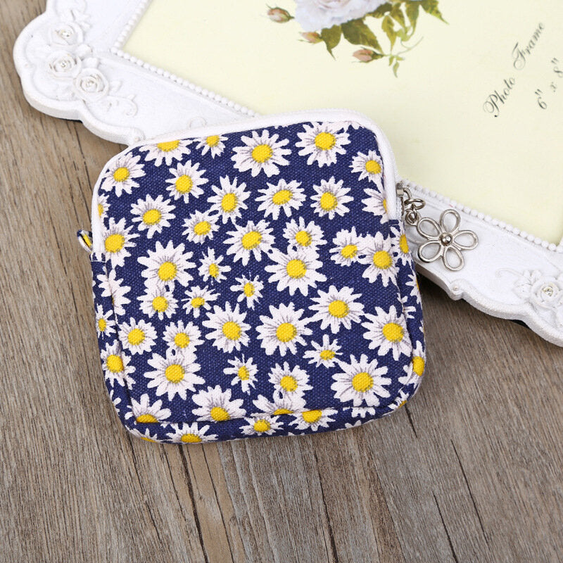 Cute Women Sanitary Napkins Bag Menstrual Pads Carrying Easy Bag